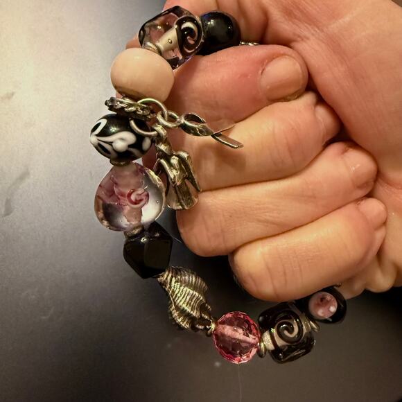 4 for $20 Sale Pink & Black Glass Bead Charm Breast Cancer Stretch Bracelet - Picture 5 of 6